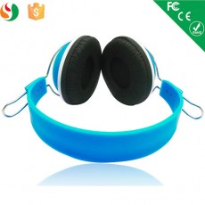 China Wholesale Retractable Promotional Cheap Headphones